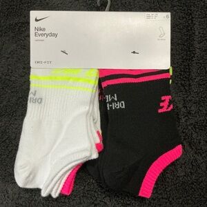 Women’s Nike everyday ankle socks